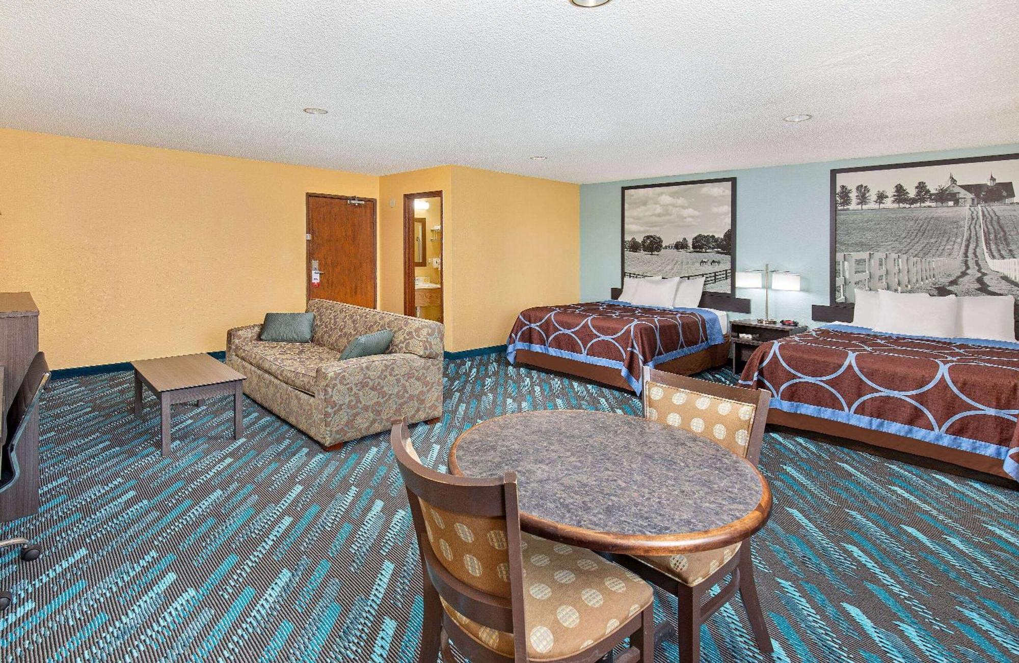 Super 8 By Wyndham Somerset Exterior foto